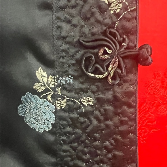 🌺Floral Black Silk Blazer with Red Lining Handmade in China in 1970s and Perfect - Picture 3 of 8